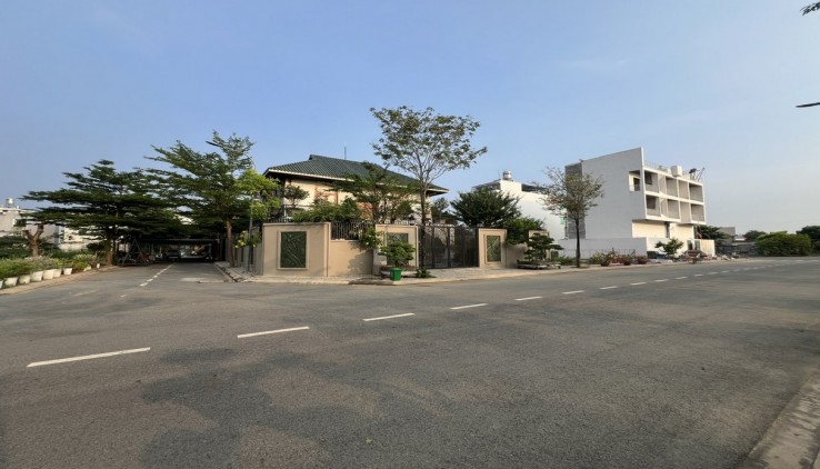 Đất xây dựng ngay ,đường 8m ô tô,view sông lớn , giá 5 tỷ 150 triệu